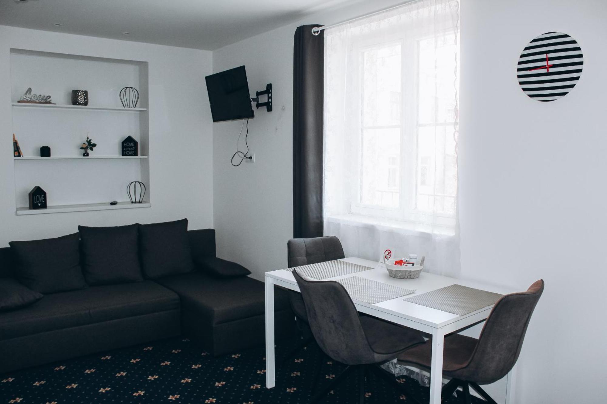 Appartamento Sokolska Praga Esterno foto